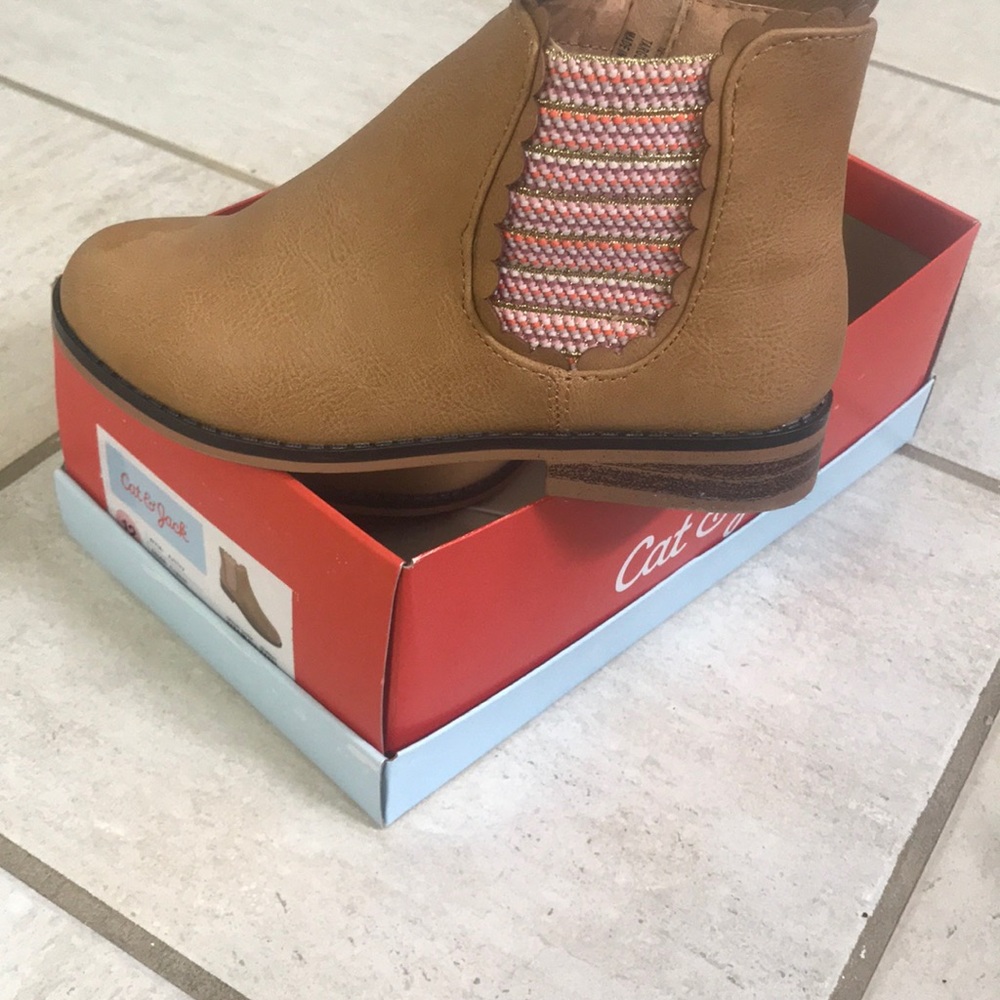 Toddler shoes